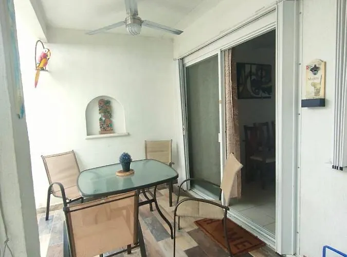 Сasa de vacaciones La Casa Del Mexicano Terraza Y Jardin Exoticos 12 Min Del Playa Esmeralda *