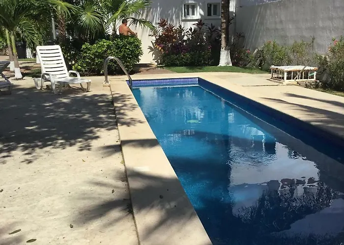 La Casa Del Mexicano Terraza Y Jardin Exoticos 12 Min Del Playa Esmeralda Сasa de vacaciones Playa del Carmen